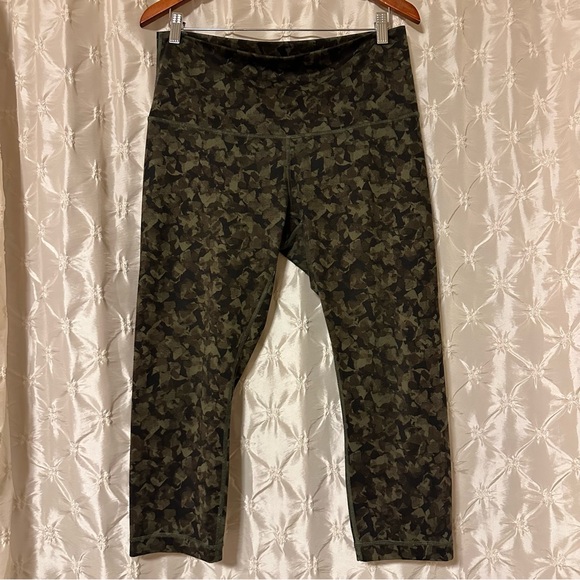 Lululemon Wunder Under Crop Leggings Luon Mystic Jungle Fatigue Green Black - Picture 2 of 15